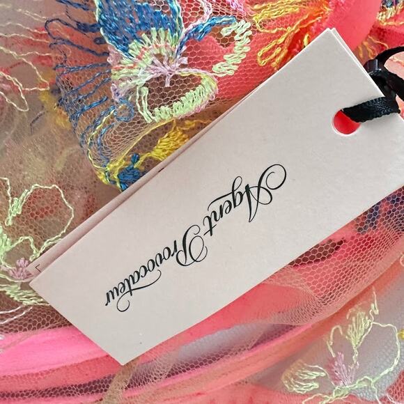 Agent Provocateur Zuri Bra Size 38F Pink Embroidered Floral Mesh Plunge Lingerie - Picture 5 of 10